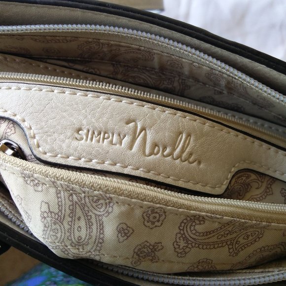 Simply Noelle Bag - Picture 4 of 16